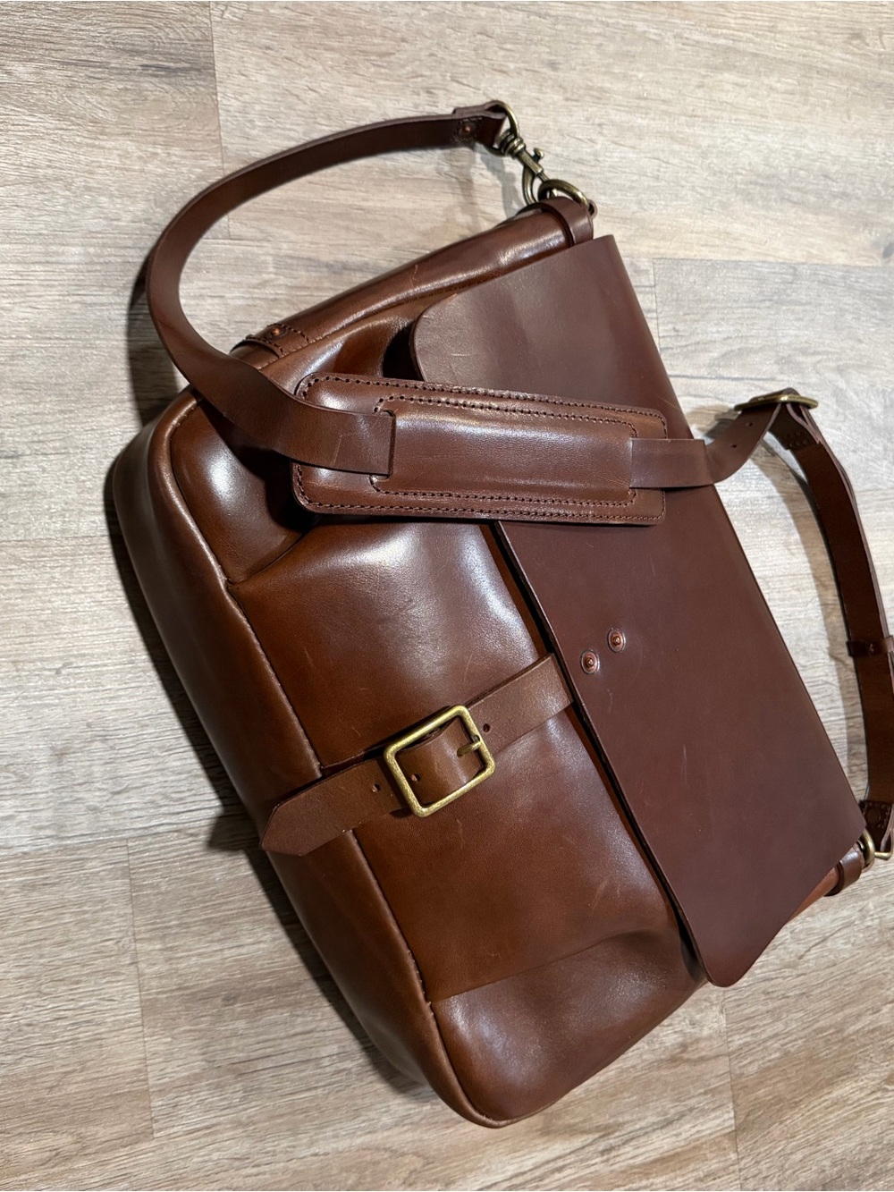 Genuine Italian Leather Men's Messenger Bag - Classic Satchel